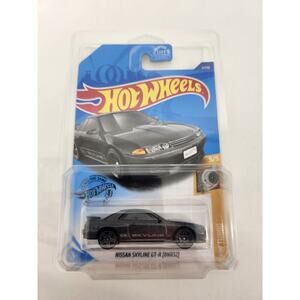 Hot Wheels Nissan Skyline GT-R BNR32 HW Turbo 5/5 2/250 W/ Rocket Hardware Case